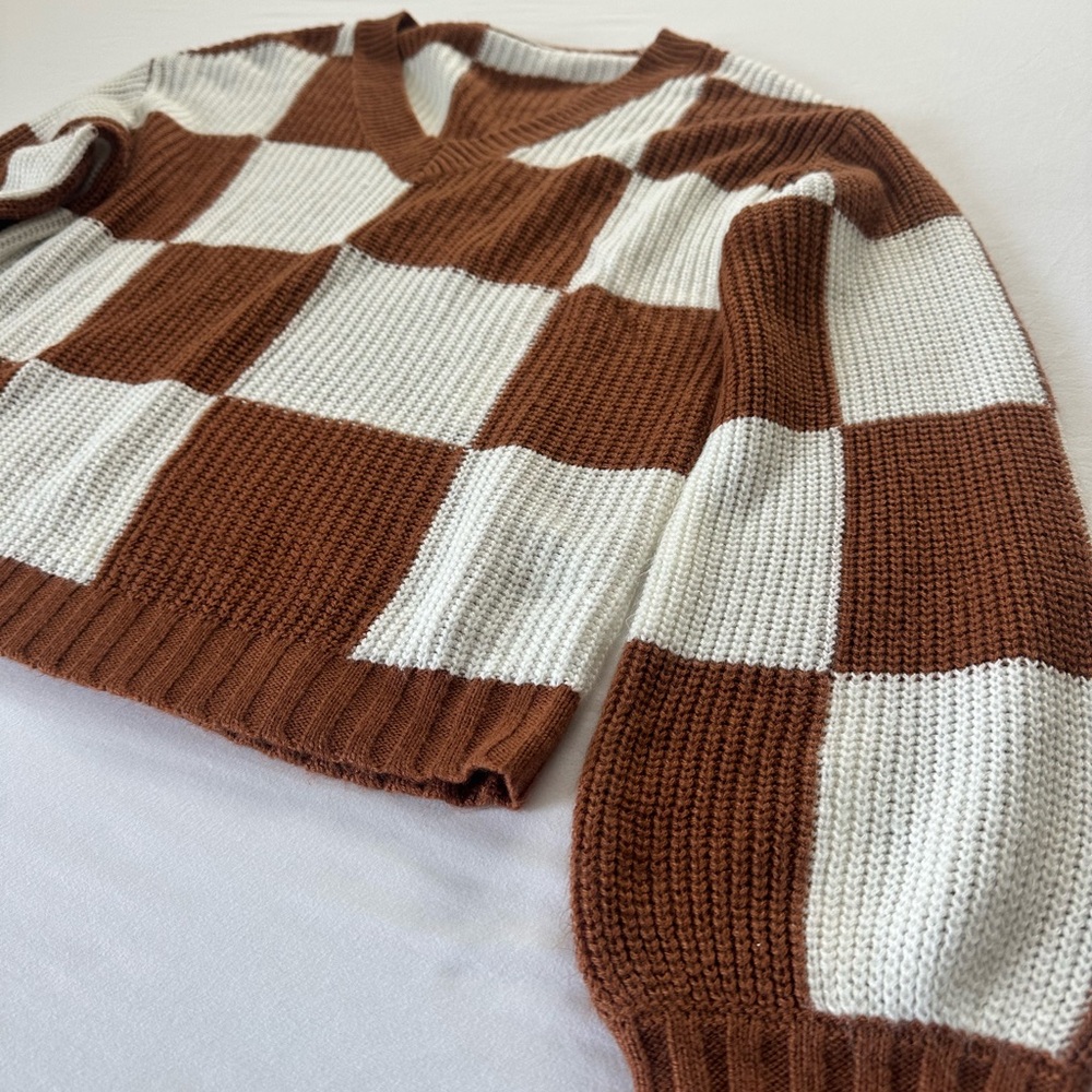 SHEIN Brown and Cream Checkerboard Knit Pullover